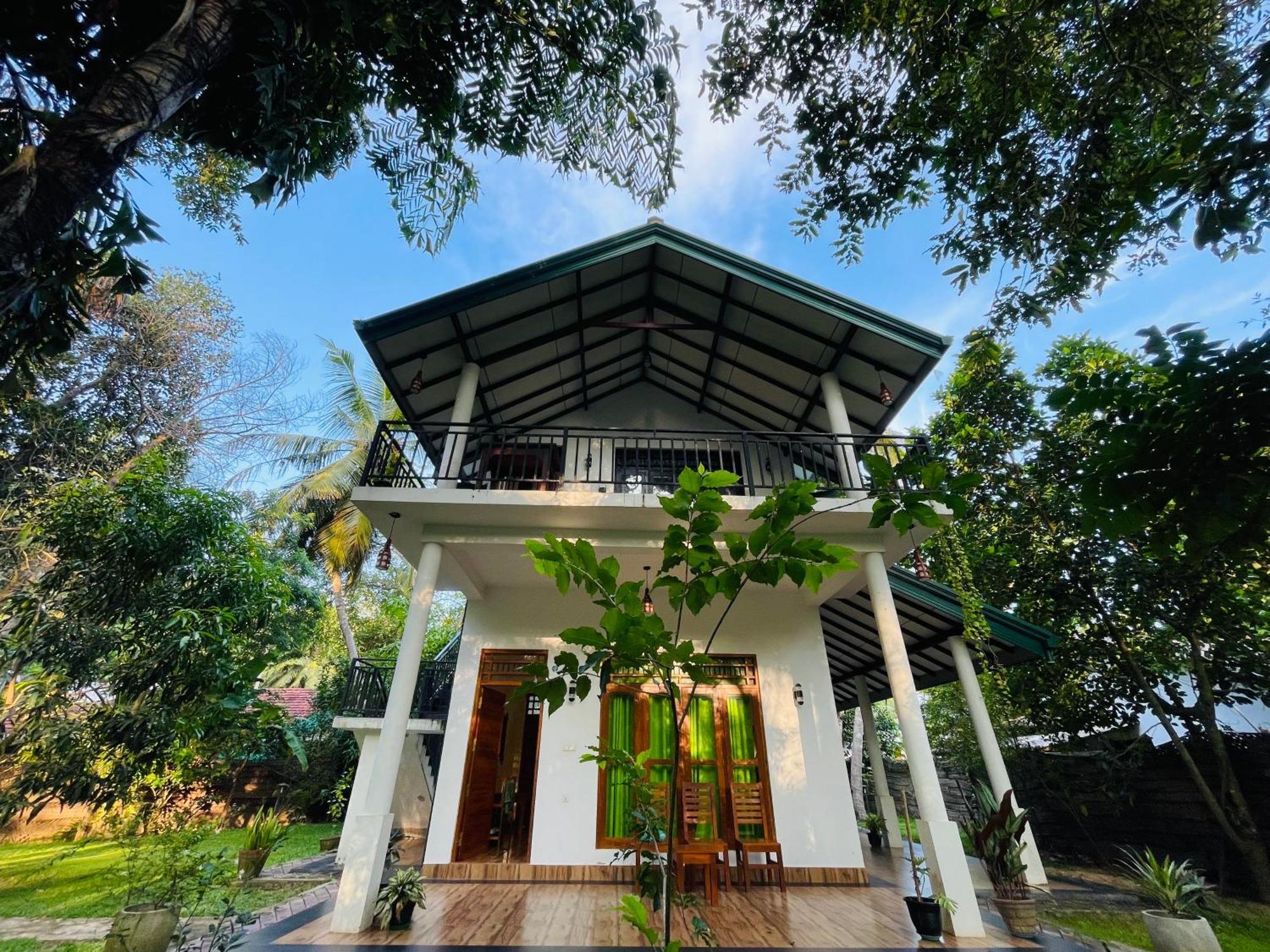 Yala Safari River View Hotel Tissamaharama Exterior photo