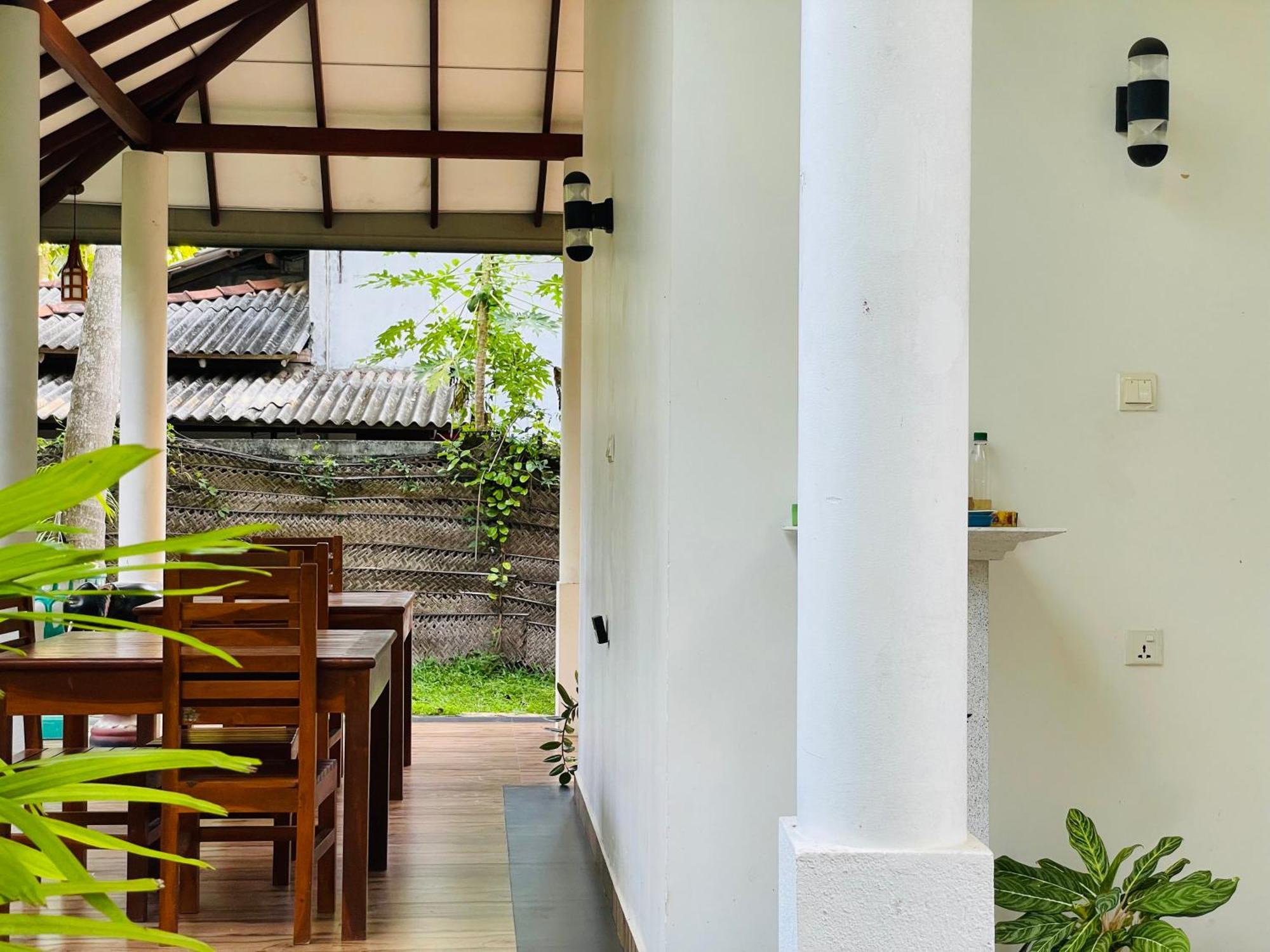 Yala Safari River View Hotel Tissamaharama Exterior photo