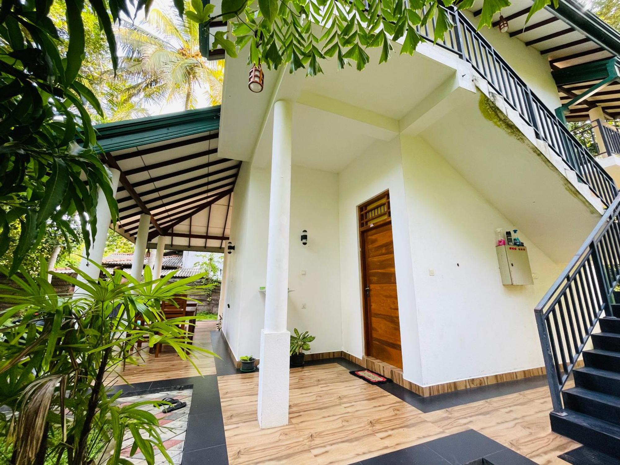 Yala Safari River View Hotel Tissamaharama Exterior photo